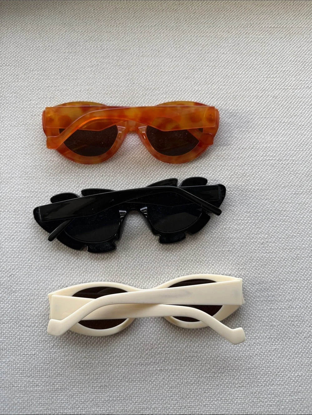 Women's Trendy Sunglasses Set - Cream, Black & Tortoiseshell